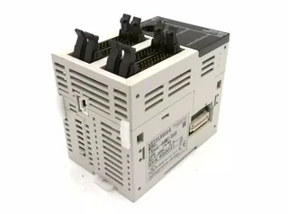 Mitsubishi Electric FX3UC-64MT/DSS — PLCs (Programmable Logic Controllers) (image 2)