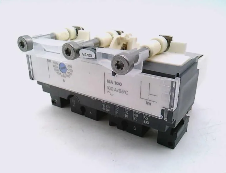 Schneider Electric LV429120