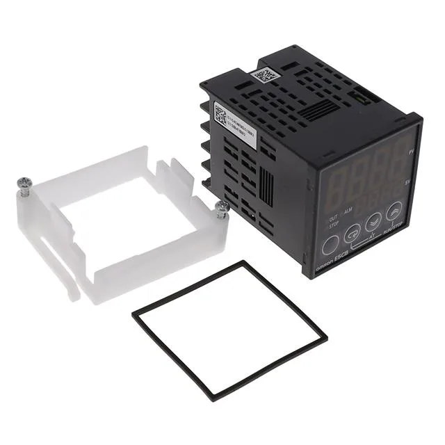 Omron E5CB-Q1P AC100-240 — Process / Temperature Controllers