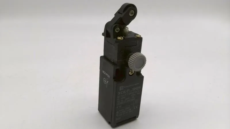 Schneider Electric XCKP5219H29 — Limit Switches (image 2)
