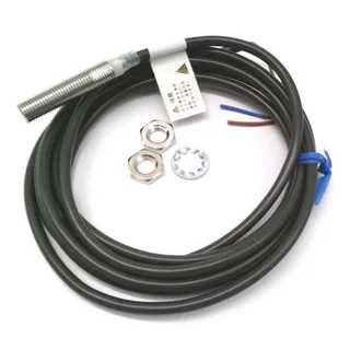 Omron E2E-X1R5Y1 2M — Proximity Sensors