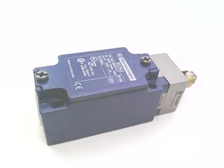 Schneider Electric XCKJ167 — Limit Switches (image 2)