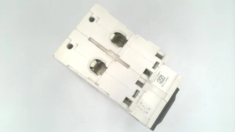 Schneider Electric A9N2P04C — Miniature Circuit Breakers (MCB) (image 2)