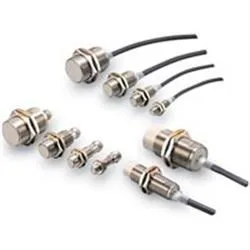 Omron E2EM-X8X2 2M