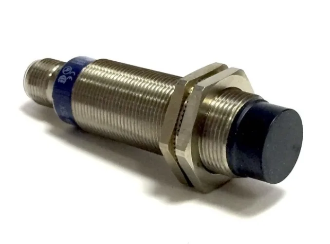 Schneider Electric XS2-M18PA370D — Proximity Sensors