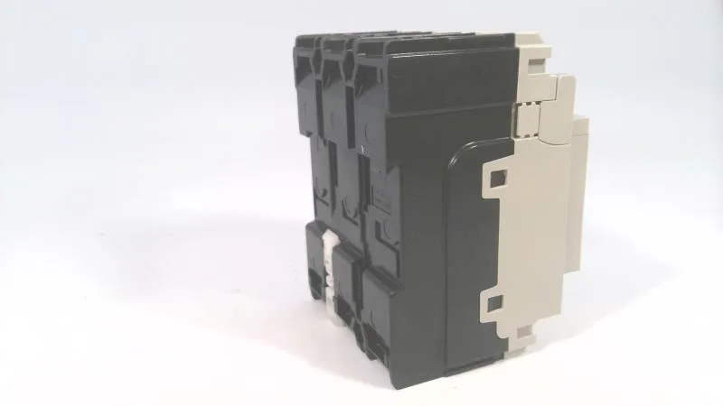 Fuji Electric EW32AAG-3P015B — Residual Current Breakers (RCCB/RCBO) (image 2)