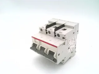 ABB S503UC-B20
