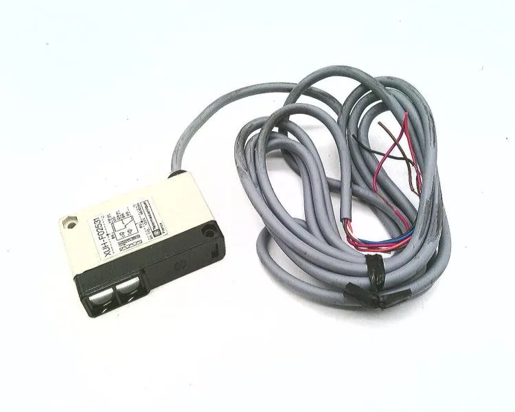 Schneider Electric XUH-F02531 — Photoelectric Sensors
