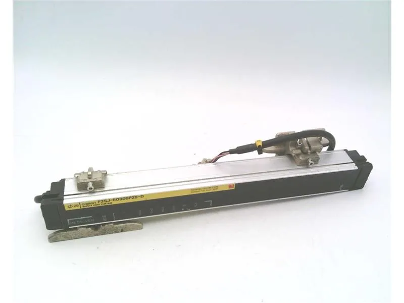 Omron F3SJ-E0305P25 — Safety Light Curtains (image 3)