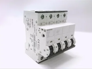 Siemens 5SY6610-7 — 4-Pole MCB (DIN Rail) (image 2)