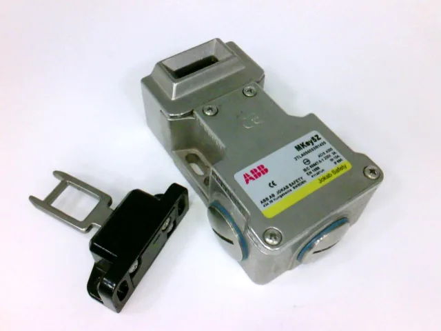 ABB 2TLA050003R1420 — Safety Relays