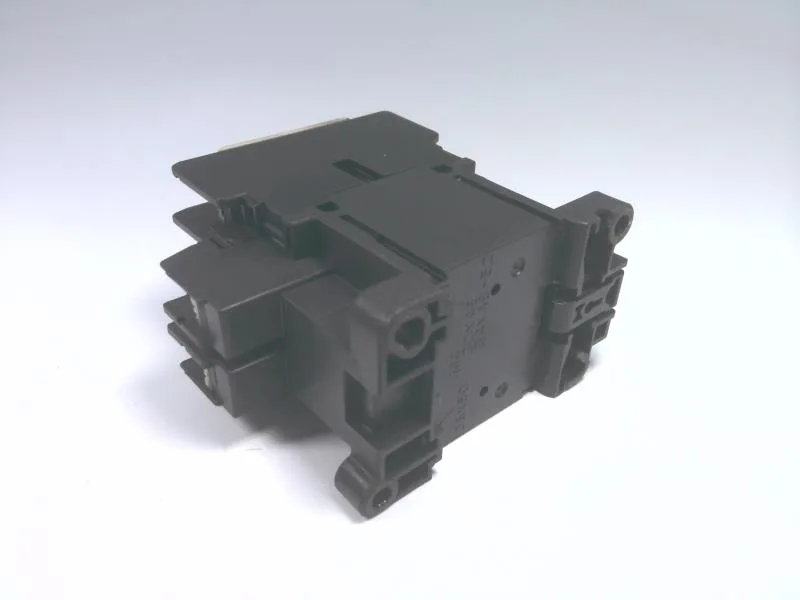 Fuji Electric SC11AA-110 — Contactors (image 4)