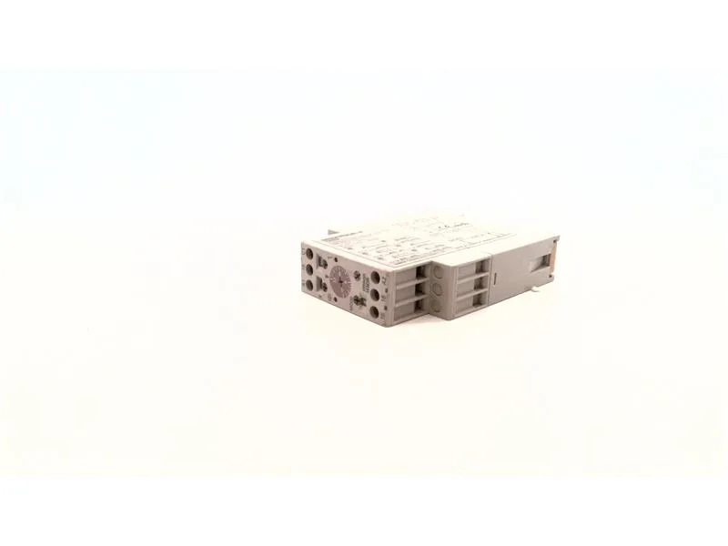 Omron H3DRPAC100120 — Electronic Timers & Counters (image 2)