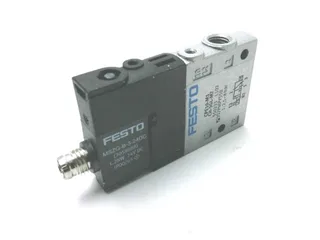 Festo CPE10-M1CH-3GL-M7 — Solenoid & Directional Valves (image 3)