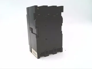Fuji Electric SA33-3P-15A — Molded Case Circuit Breakers (MCCB) (image 3)