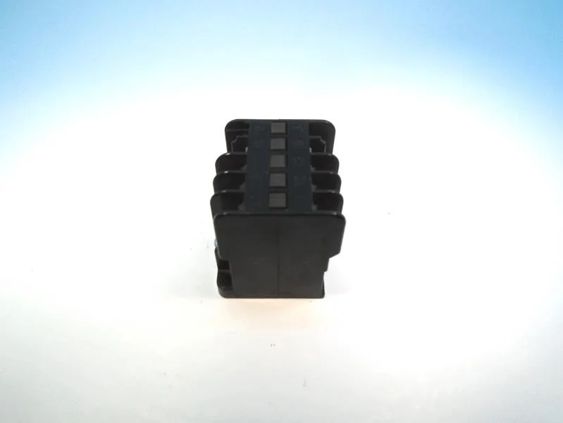 Fuji Electric 1RC0F01 — Contactors (image 4)