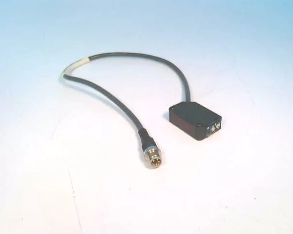 Omron E3Z-T81-J0SRD-M3 — Photoelectric Sensors (image 4)