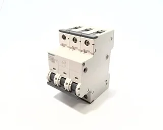 Siemens 5SY4313-7 — 3-Pole MCB (DIN Rail)