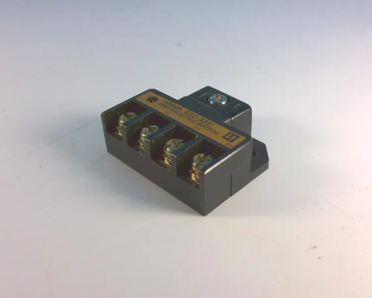 Omron E3C-X2C — Photoelectric Sensors