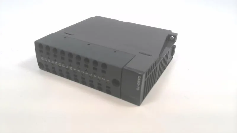 Mitsubishi Electric QX80-TS — PLC I/O & Expansion Modules (image 4)