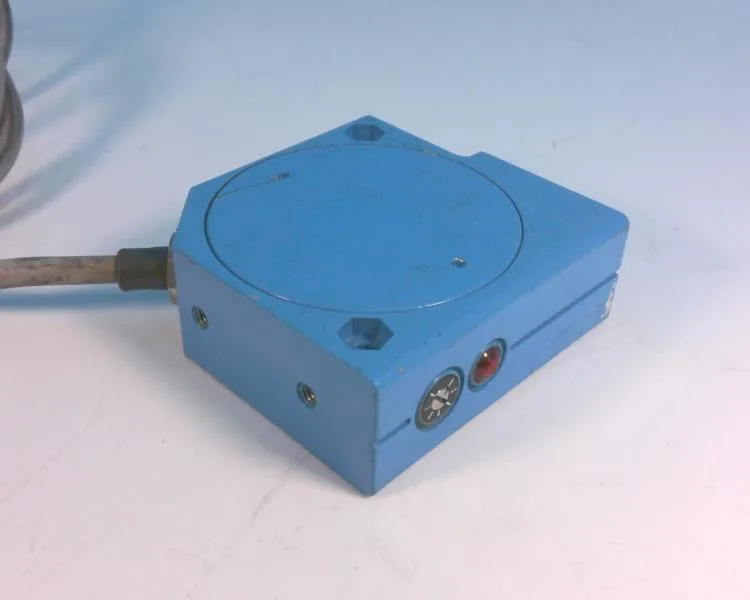 SICK WE20-9223 — Photoelectric Sensors (image 2)