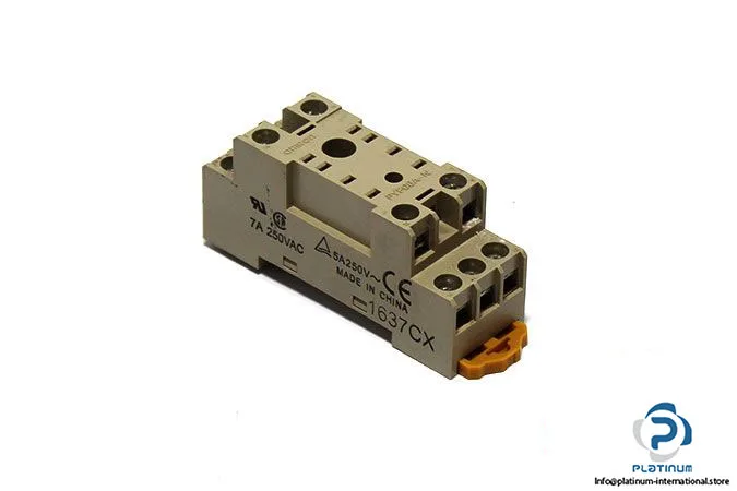 Omron PYF08A-N (image 3)