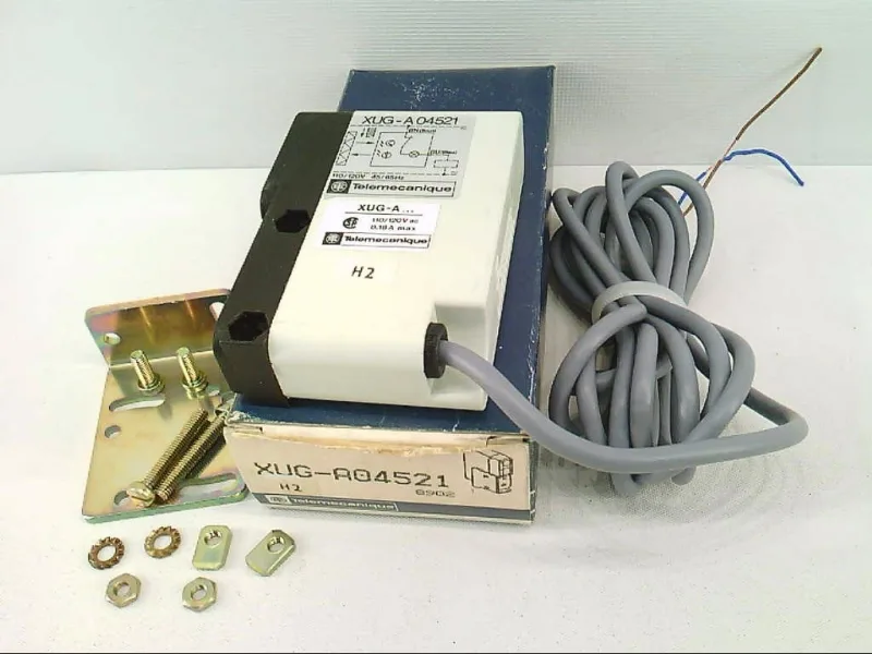 Schneider Electric XUG-A04521 — Photoelectric Sensors (image 2)