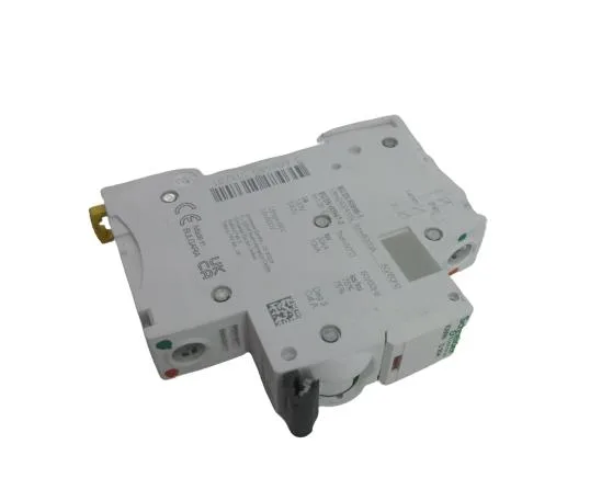Schneider Electric A9F45120 (image 2)