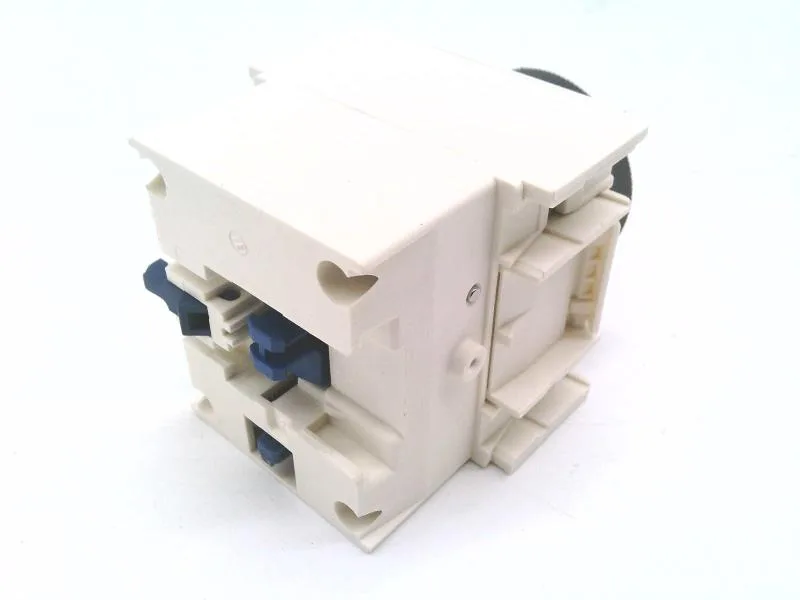 Schneider Electric LADR4 (image 5)