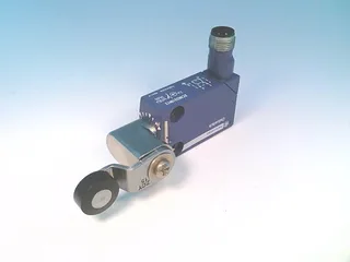 Schneider Electric XCMD2115M12 — Limit Switches (image 4)