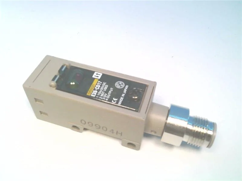 Omron E3S-CD17 — Photoelectric Sensors (image 3)