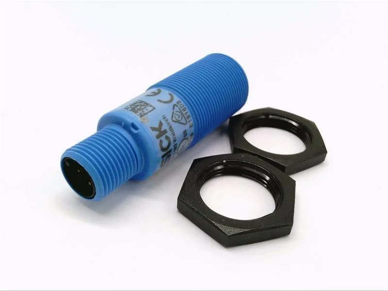 SICK UM18-212161101 — Proximity Sensors (image 2)