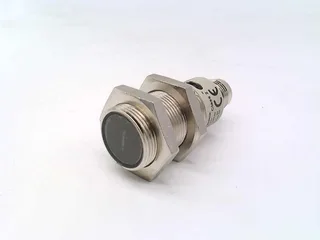 Omron E3FB-DP24-E024