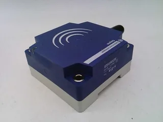 Schneider Electric XS7D1A1PAM12DIN