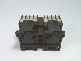 Schneider Electric LC2-D1210F7 — Contactors (image 3)