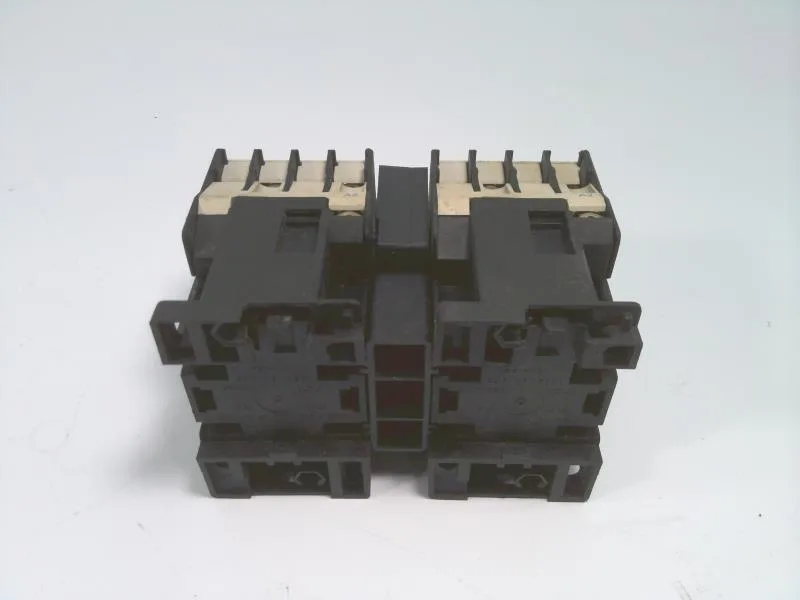 Schneider Electric LC2-D1210F7 — Contactors (image 3)