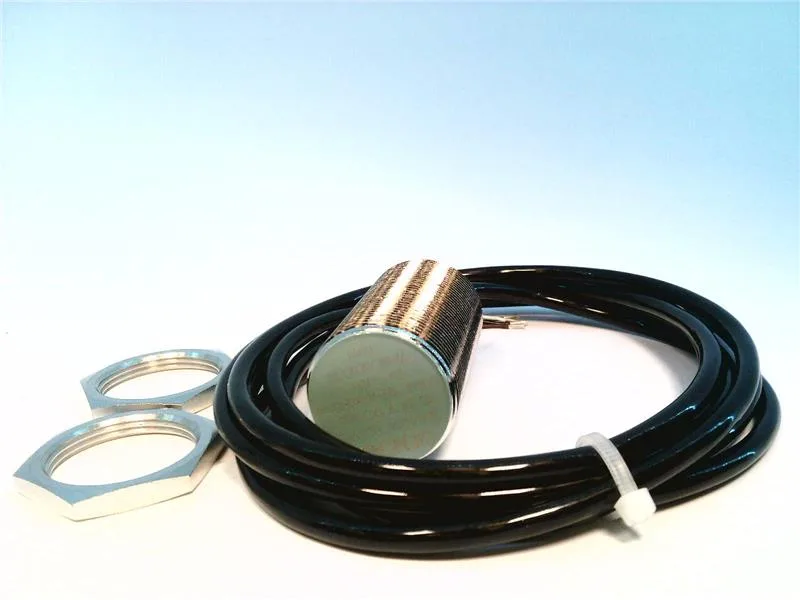 Siemens 3RG40140CD00 — Proximity Sensors