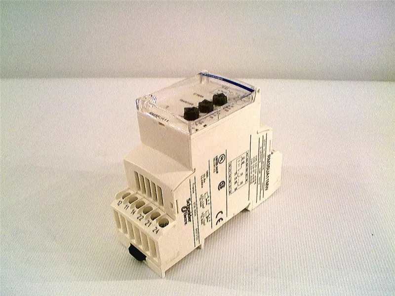 Schneider Electric RM35UA11MW (image 4)