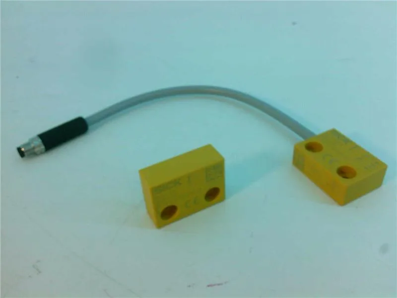 SICK RE13-SA84 — Photoelectric Sensors