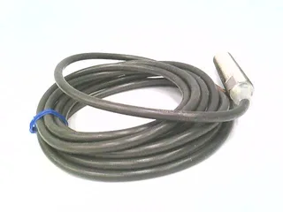Omron E2E2-X2B1 2M — Proximity Sensors (image 4)