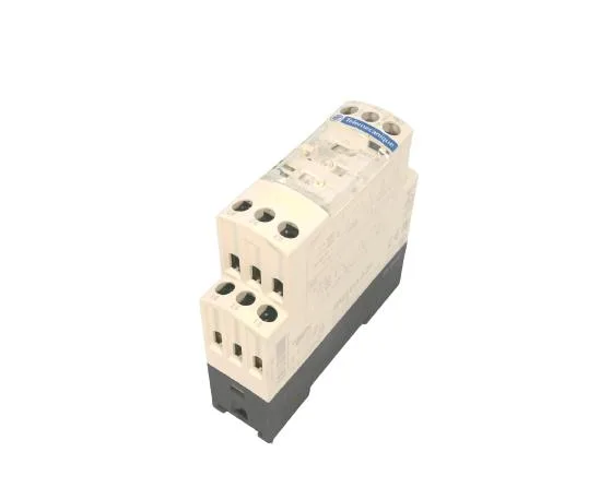 Schneider Electric RM4UA32F (image 4)