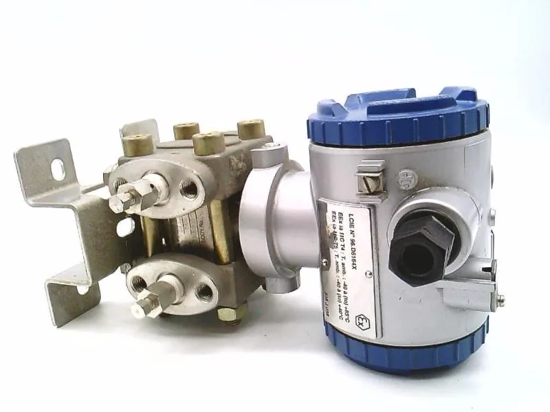Fuji Electric KNW35V1-AKCYY-AA — Solenoid & Directional Valves