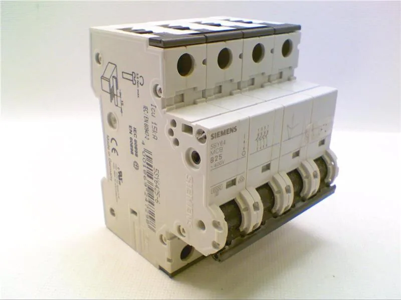 Siemens 5SY6425-6 — 4-Pole MCB (DIN Rail) (image 2)