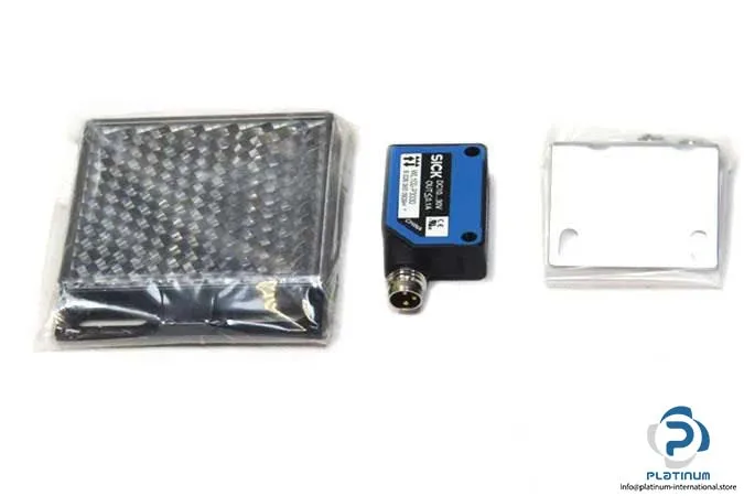 SICK WL100P3330 — Photoelectric Sensors (image 3)