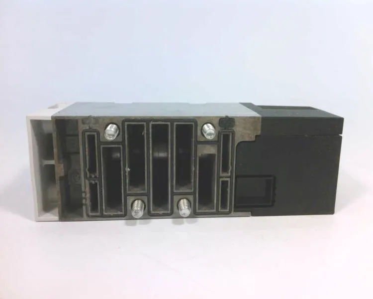 Festo VSVA-B-P53E-D-D2-1R5L — Solenoid & Directional Valves (image 4)