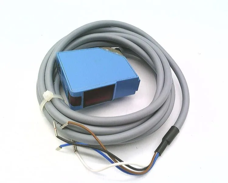SICK WL12-N1321 — Photoelectric Sensors (image 2)