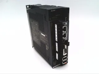 Mitsubishi Electric MR-J4-40TM-EIP — Servo Drives (image 2)
