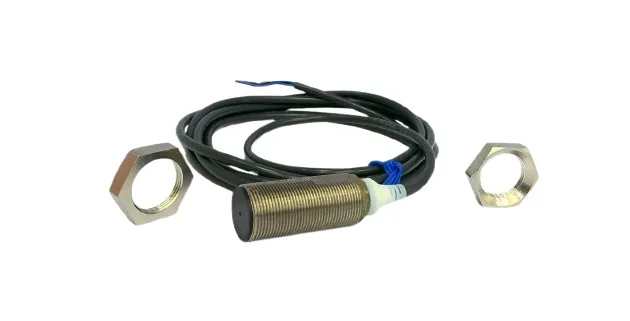Omron E2A3-M18KS11-WP-B1 2M — Proximity Sensors