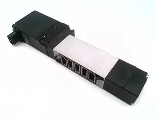 Festo MT2H-5/3B-40-S-VI — Solenoid & Directional Valves (image 2)