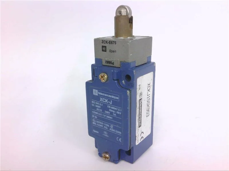 Schneider Electric XCKJ15SK953 — Limit Switches (image 2)